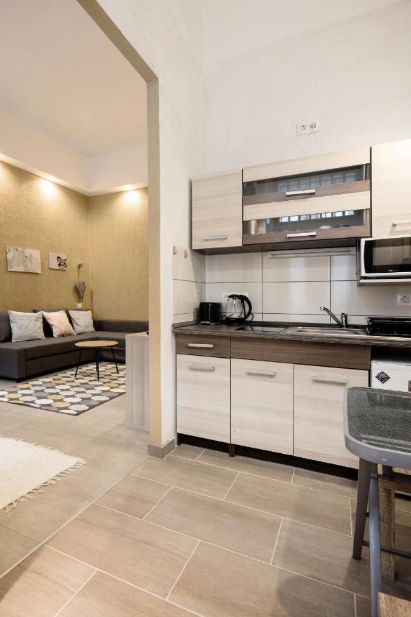 Apartamento Akácfa 27-1 Center With Aircon *
